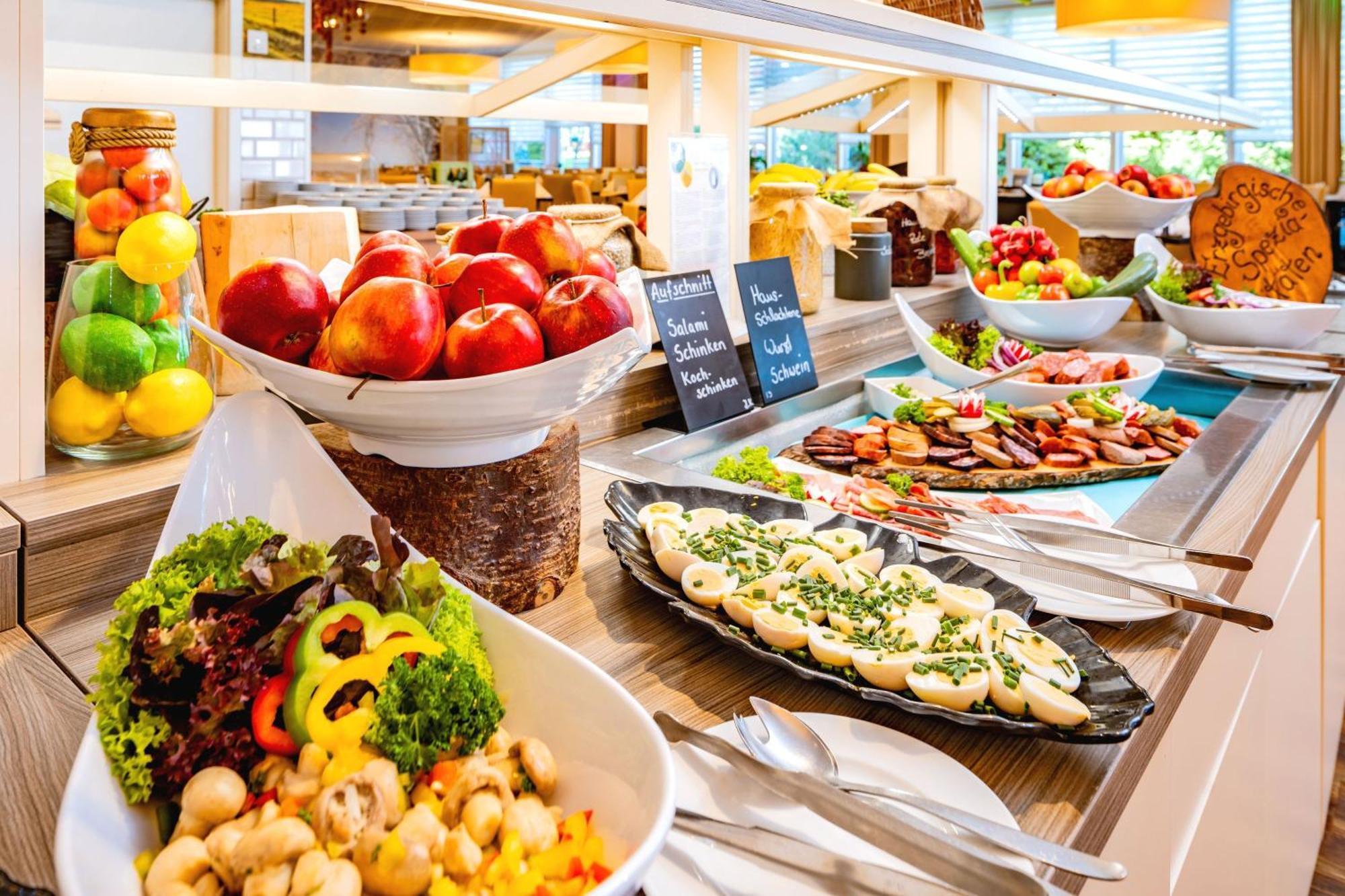 אוברוויזנטל Ahorn Hotel Am Fichtelberg מראה חיצוני תמונה